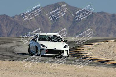 media/Oct-24-2025-Doghouse Garage (Fri) [[783d2ff07a]]/3-Intermediate/Session 3 (Turn 12)/